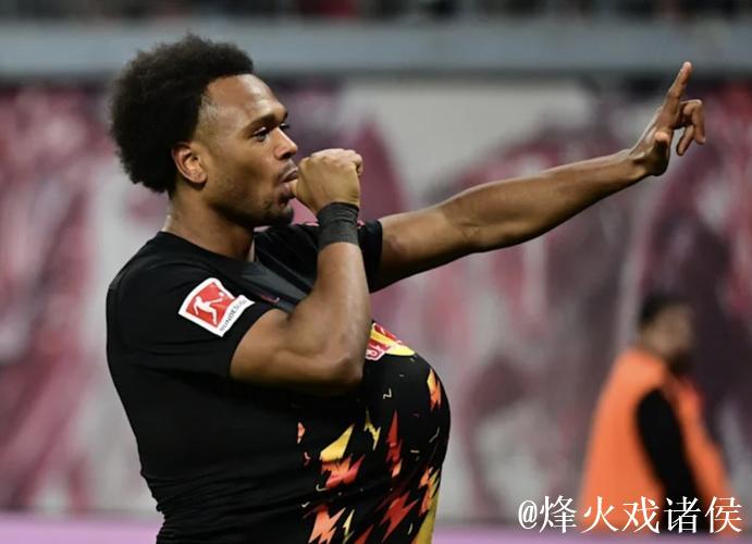 尤文逆袭博洛尼亚迎赛季关键,奥蓬达表现抢眼 尤文逆袭博洛尼亚迎赛季关键,奥蓬达表现抢眼